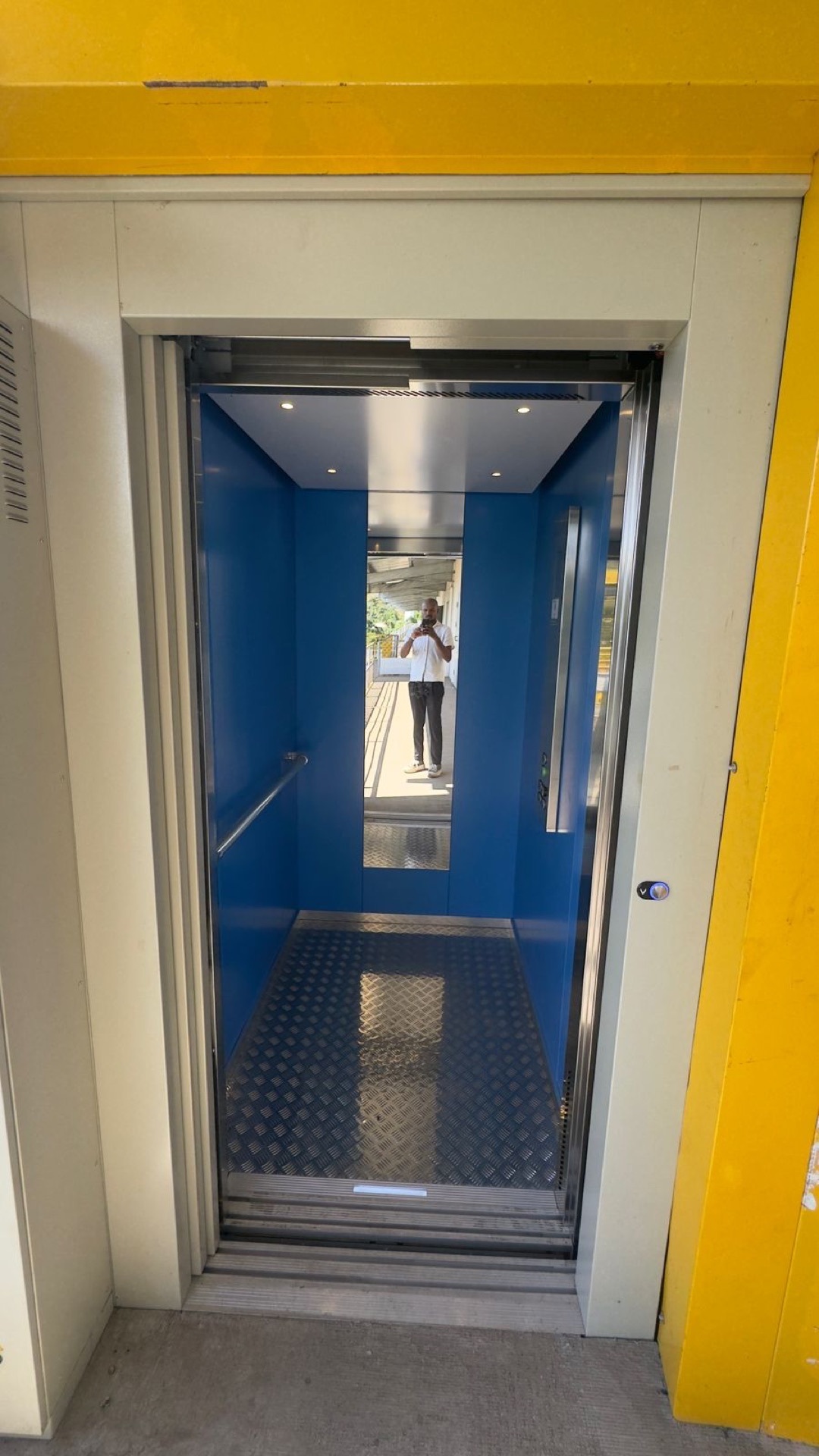 Ascenseur PMR IFPR – accessibilité personnes à mobilité réduite