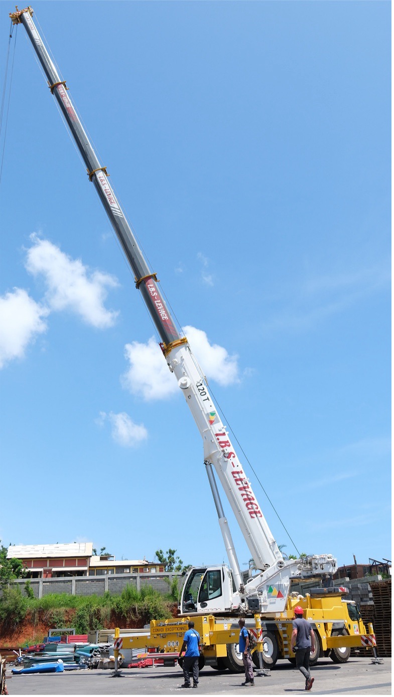 Grue mobile 120t – formation à l'IFPR Mayotte